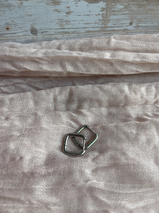 CRÉOLES CARRÉES ARGENTÉES